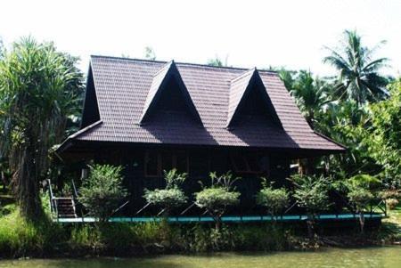 Water Land Golf Resort & Spa Phitsanulok Værelse billede
